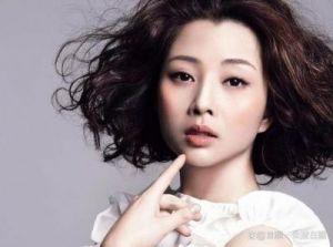 殷桃嘴巴为何呈烂状？真相揭秘