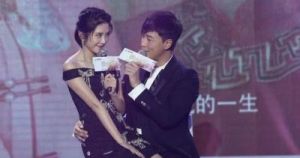 唐艺昕频传情史，与吴秀波有何关系？忘关麦事件真相如何？