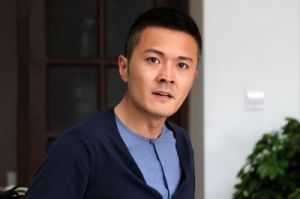 高圆圆与于小伟分手原因揭秘，演员于小伟的妻子是谁？个人资料及照片曝光
