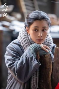 殷桃为何始终不被捧红？洞悉她在《人世间》的发言，揭示为何引发争议