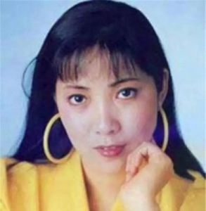 沈丹萍跨国恋被误解，回国遇尴尬体检风波揭秘