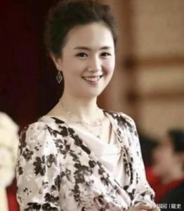 朱媛媛离世引发全网悼念，辛柏青与好友李乃文深感悲痛