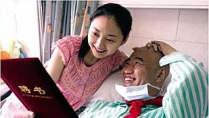 丛飞：一位执着慈善的歌手，悲惨人生怎样影响无数孤儿